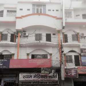https://hotel-pragya-international.hotels-varanasi.com