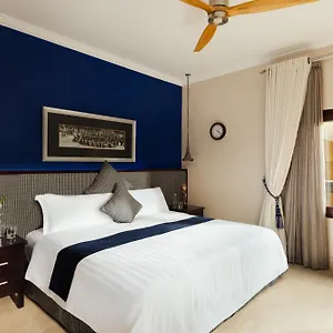 https://cascades-suites.ubudhotelsnow.com