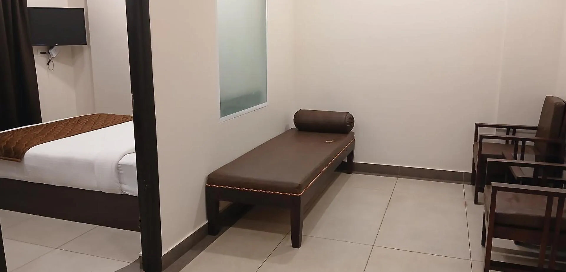 Hotel Pankaj Residency Guruvayur 3*,  India