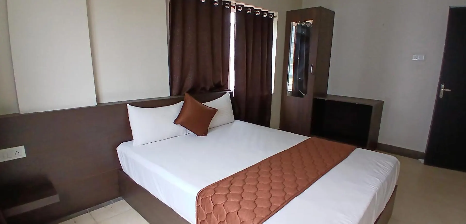 ***  Hotel Pankaj Residency Guruvāyūr Indie